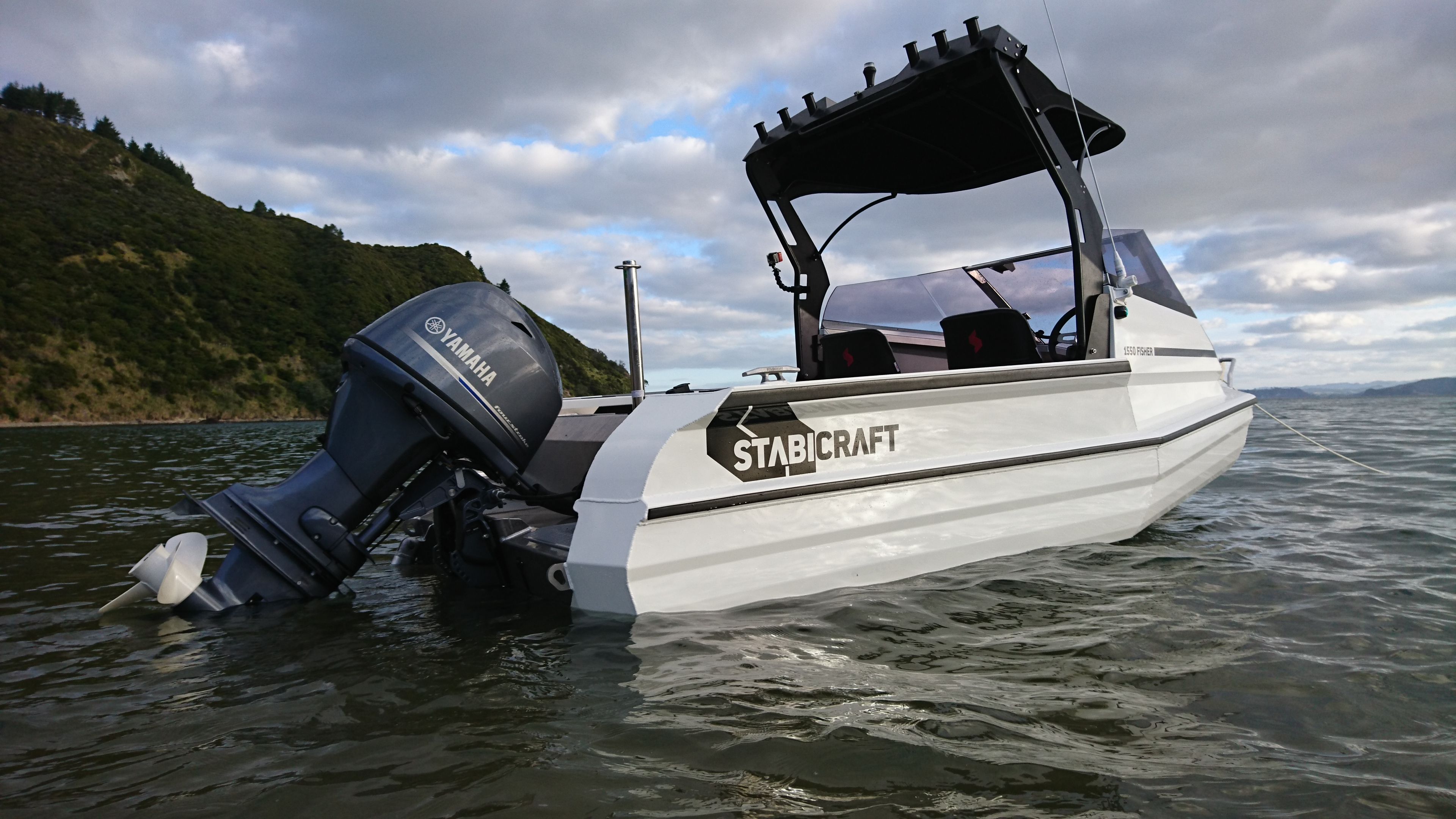 Outboard engine brand 1 featured model