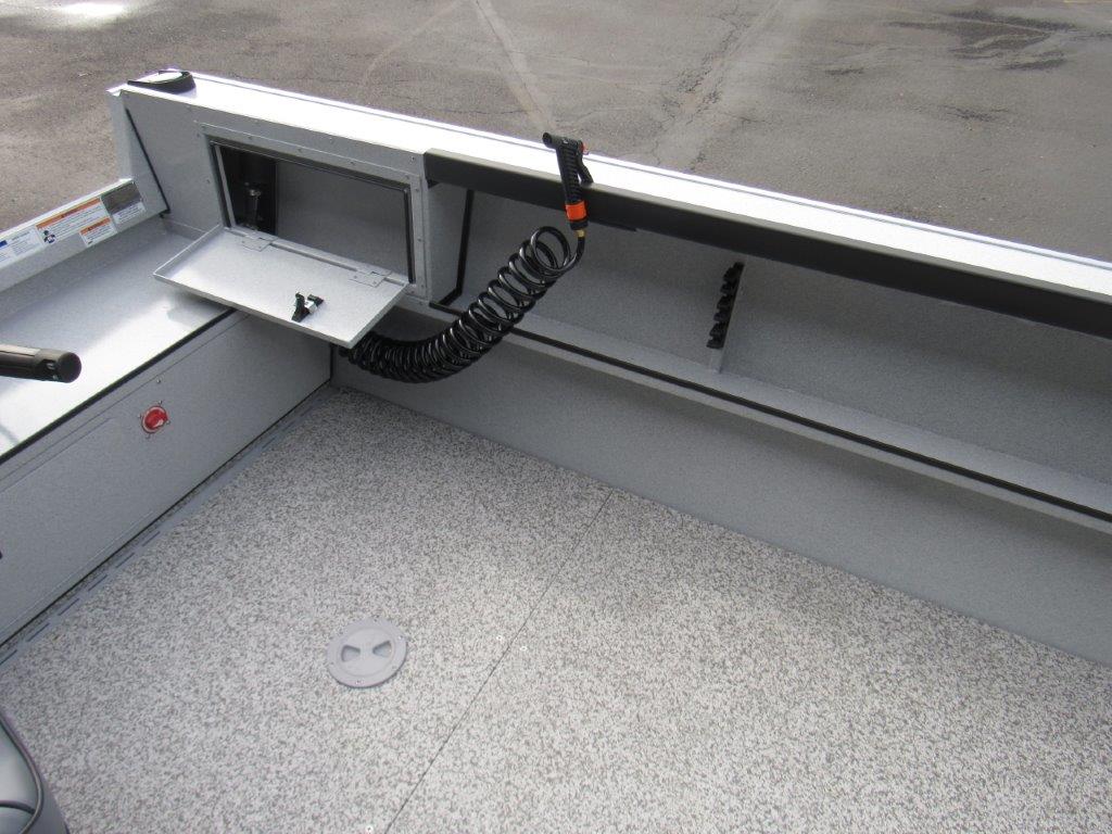 Largest Aluminum boat dealer on the West Coast Oregon , Washington