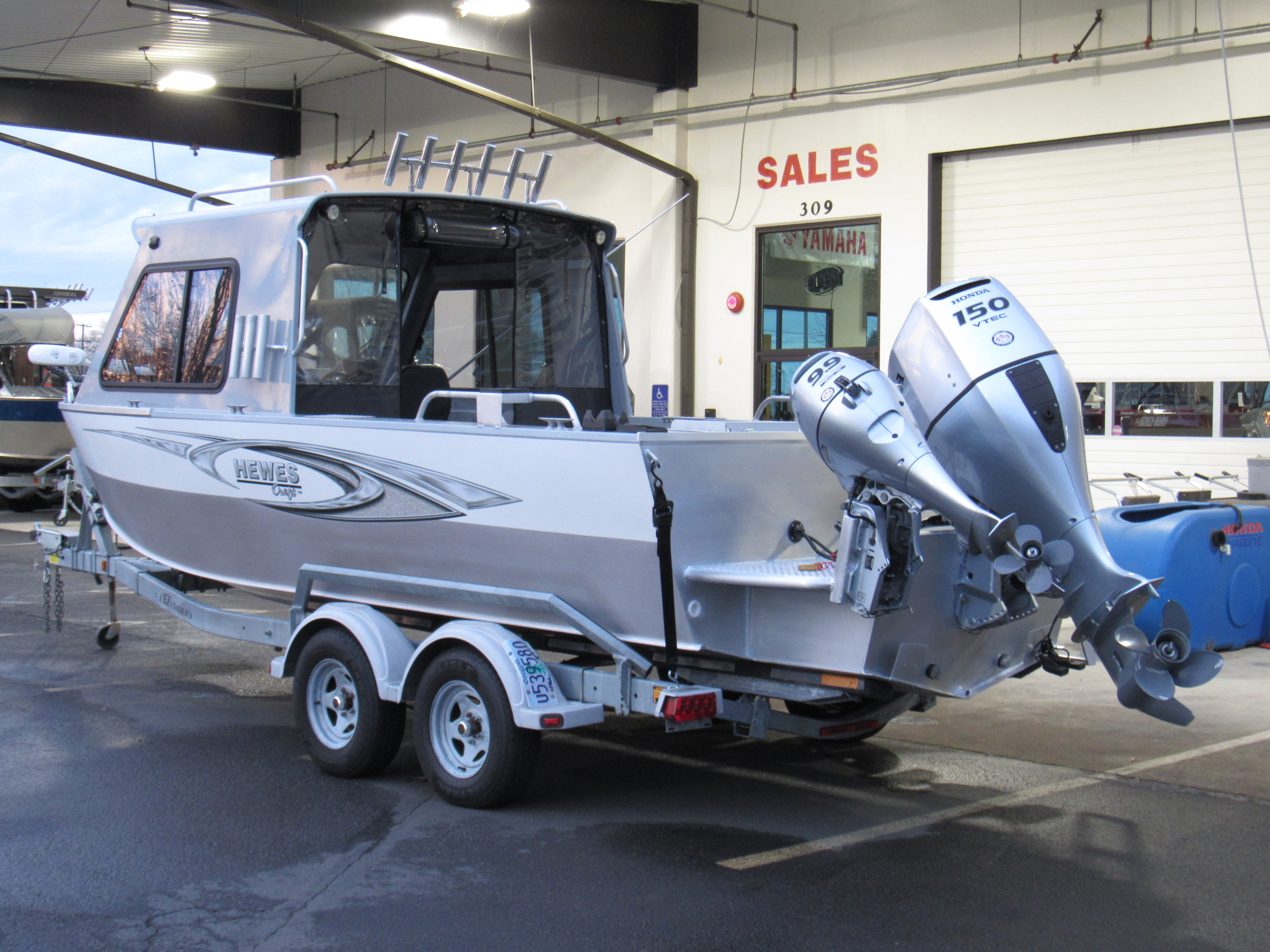 Largest Aluminum boat dealer on the West Coast - Oregon